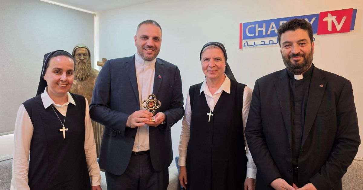 تكريم Charity TV بعد مواكبة تطويب الحويّك